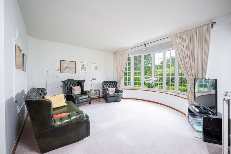 Drawing Room- click for photo gallery